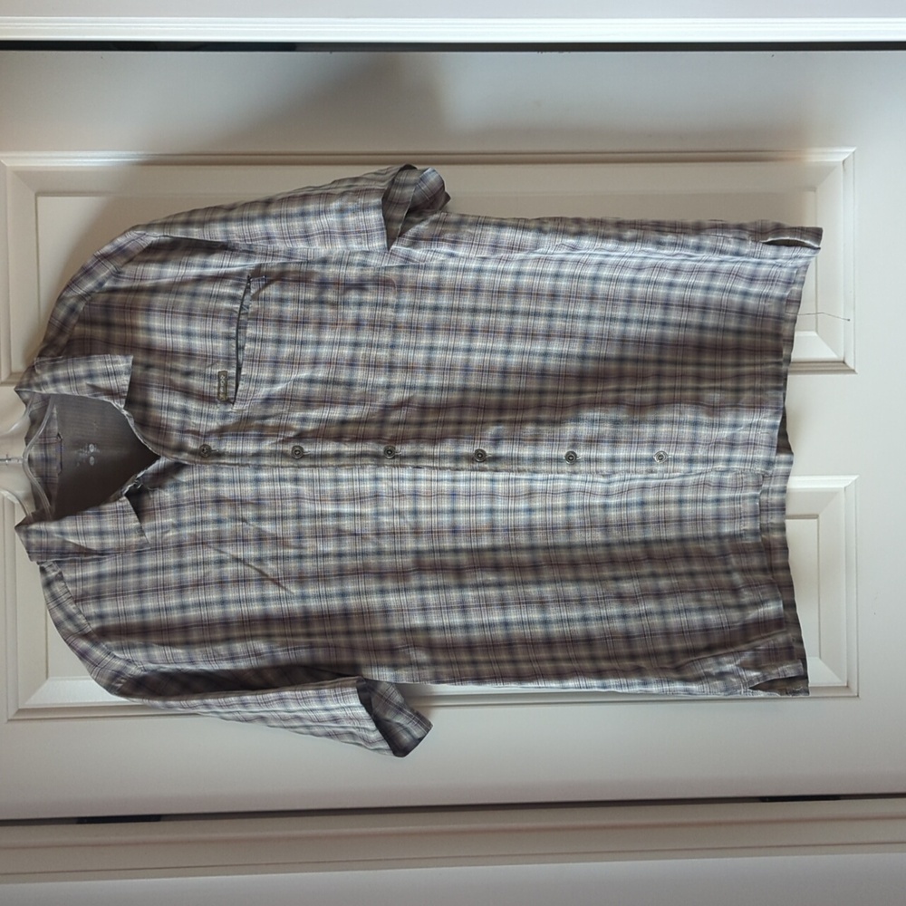 SALE 2/$6 Columbia Plaid Shirt